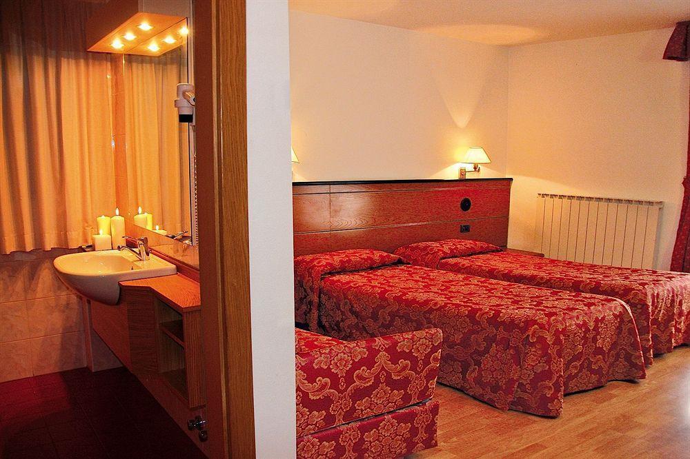 Albergo Aprica Garni Esterno foto